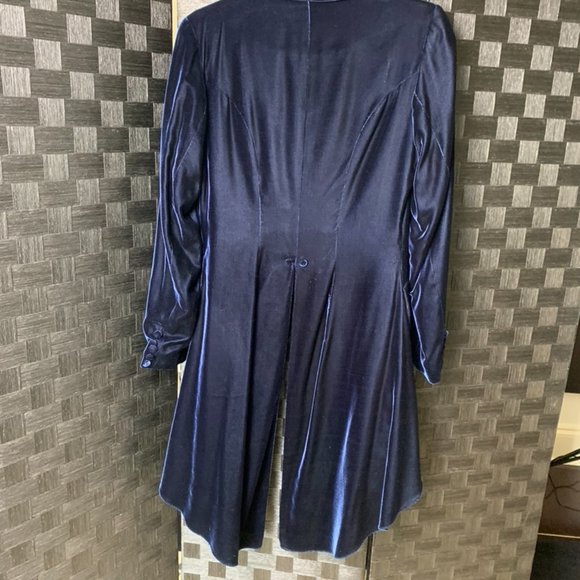 Idol Navy Velvet Jacket, size M - Picture 2 of 3